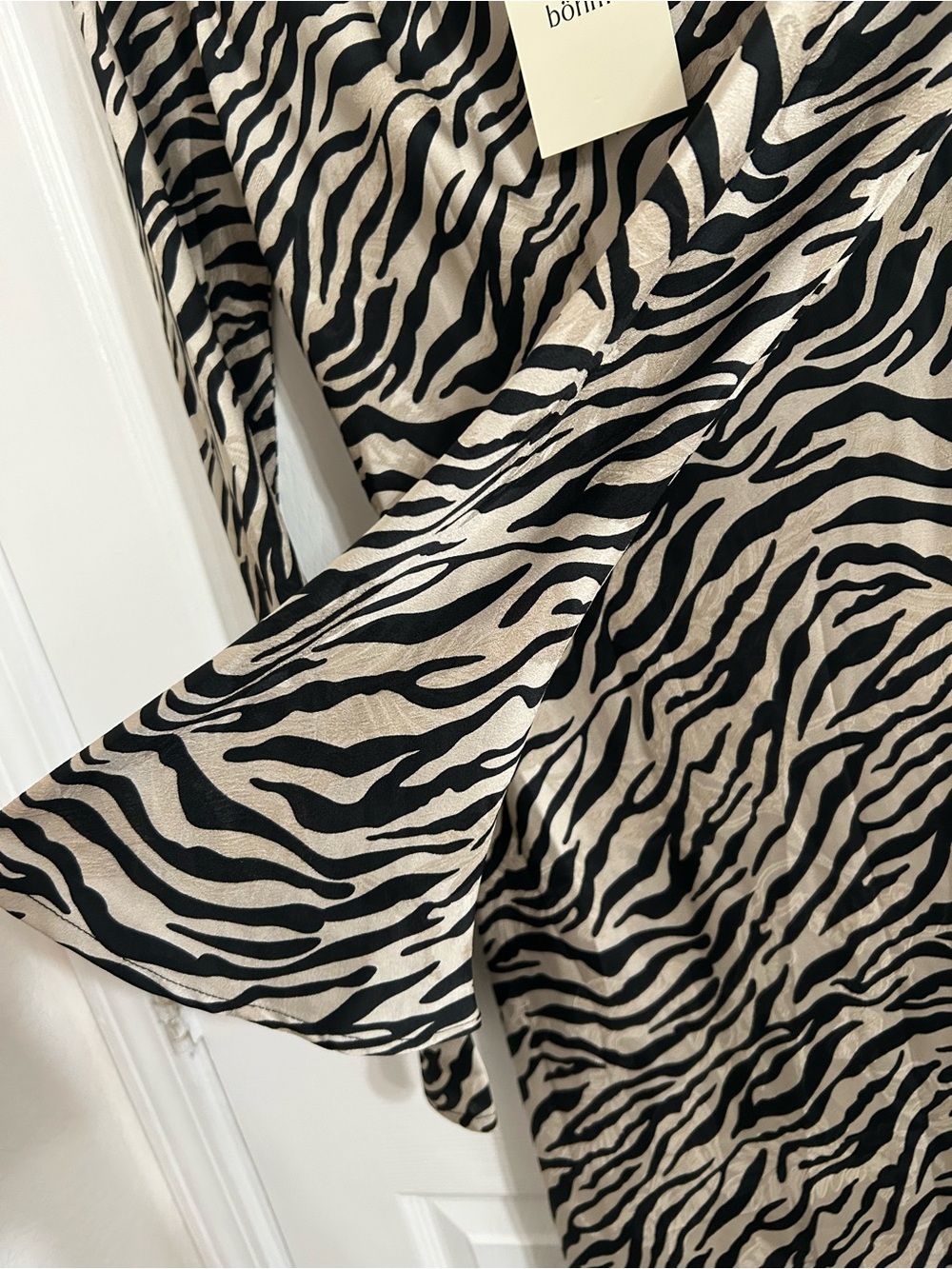 bohme Melody Zebra-Print Long Sleeve Maxi Dress - Black & Cream - Picture 8 of 10